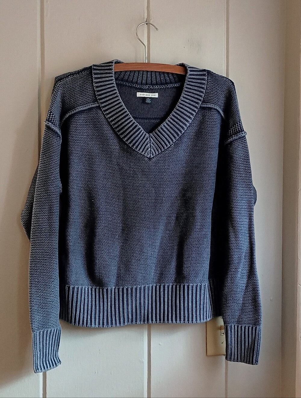 Navy Blue American Eagle Long Weekend V Neck Sweater